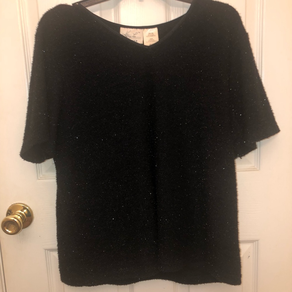 Kathie Lee sparkly top